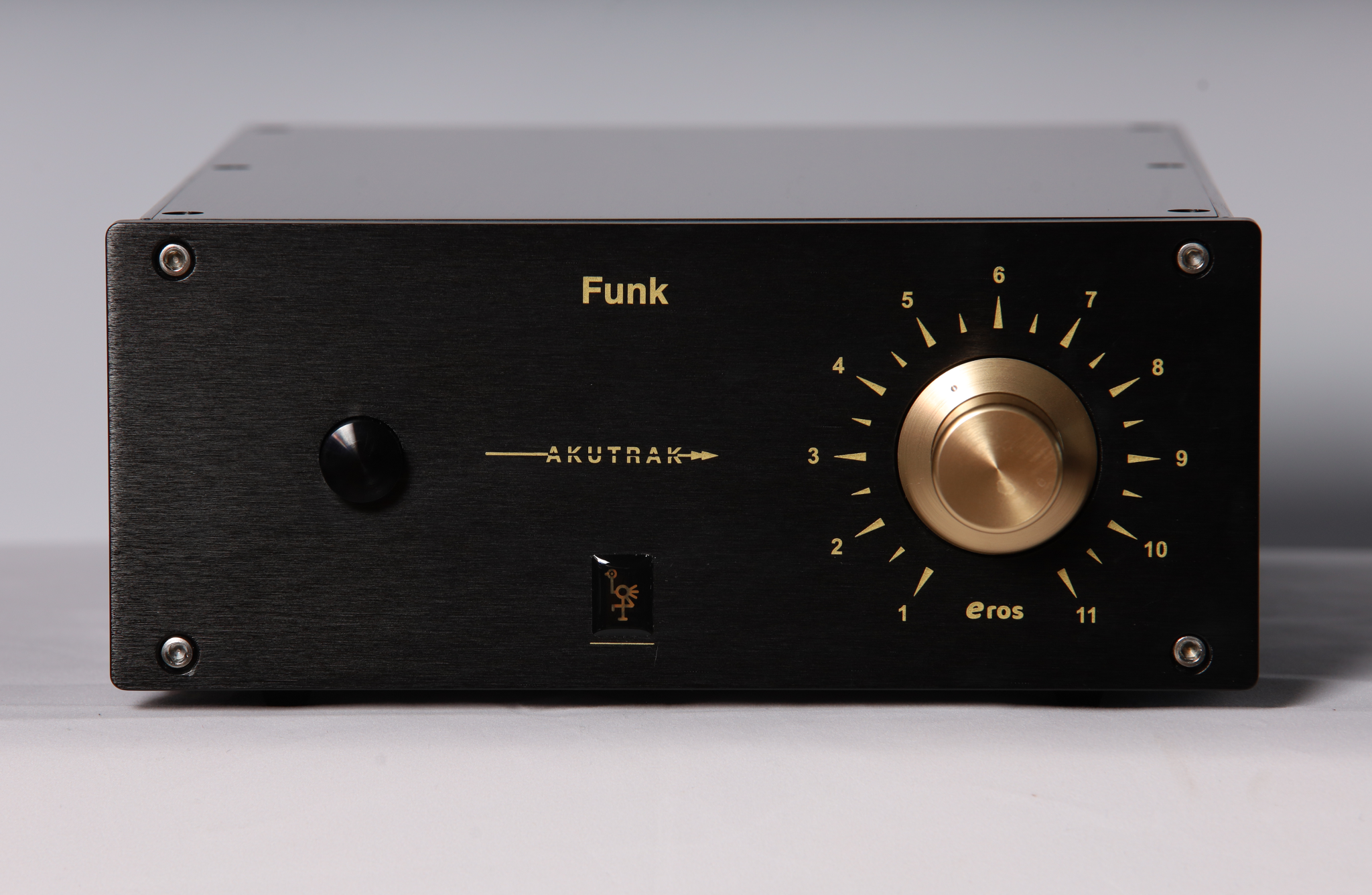 Funk Firm Akutrak MM Phonostage (available to demo)