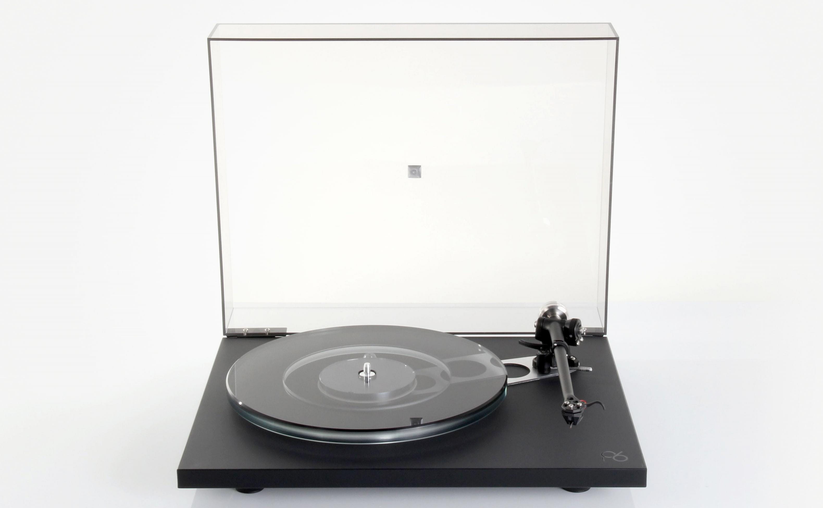 Rega Planar 6 Turntable (available to demo)